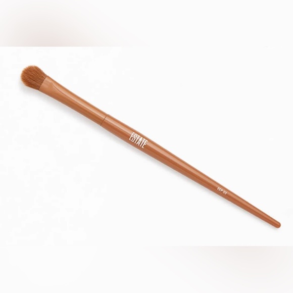 Eye Packer Brush - Picture 1 of 1